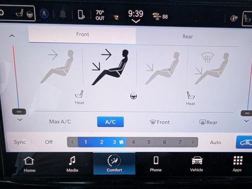 2023 Chrysler Pacifica Touring-L
