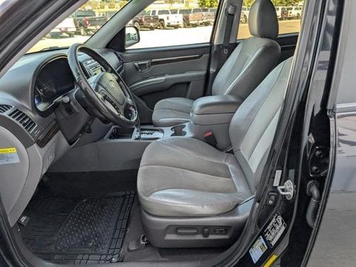 2011 Hyundai SANTA FE SE