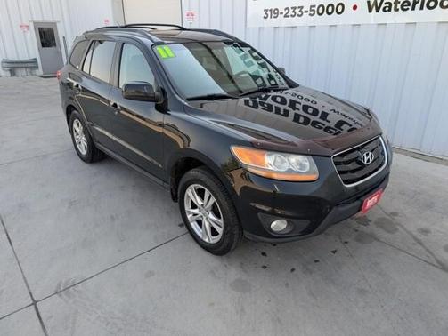 2011 Hyundai SANTA FE SE