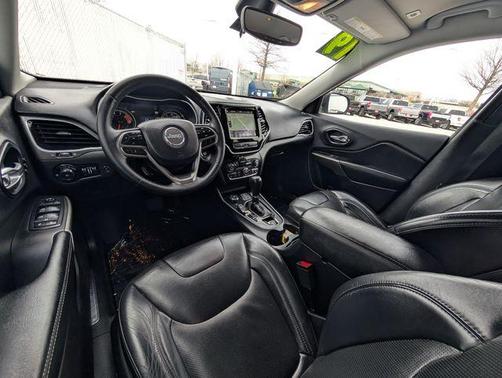 Diamond Black 2019 Jeep Cherokee Limited