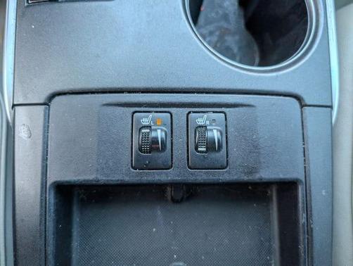 Blizzard Pearl 2017 Toyota Camry XLE