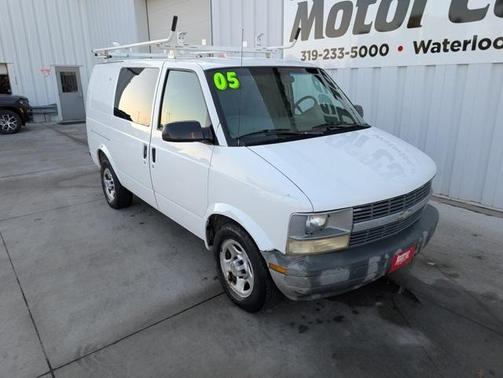 2005 Chevrolet Astro 