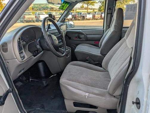 2005 Chevrolet Astro 