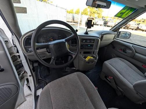 2005 Chevrolet Astro 