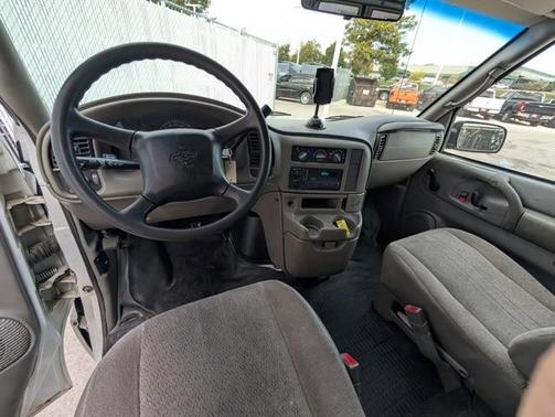2005 Chevrolet Astro 