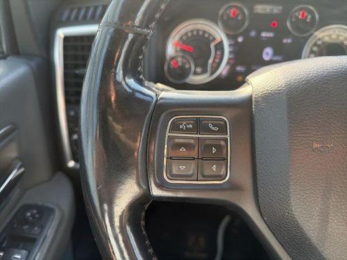 Delmonico Red Pearlcoat 2017 RAM 1500 Big Horn