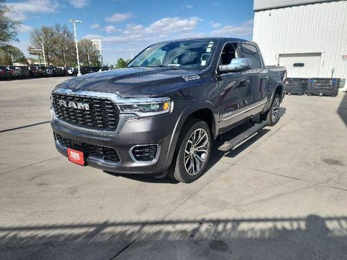 Granite Crystal Clearcoat Metallic 2026 RAM 1500 Tungsten