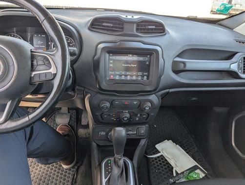 Black 2018 Jeep Renegade Latitude