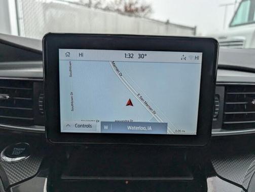 2024 Ford Explorer ST-Line