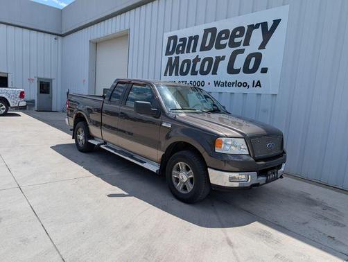 Arizona Beige Clearcoat Metallic 2005 Ford F-150 XLT SuperCab