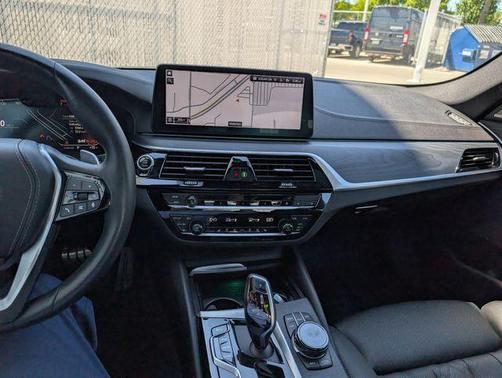 Arctic Race Blue Metallic 2023 BMW 530 i xDrive