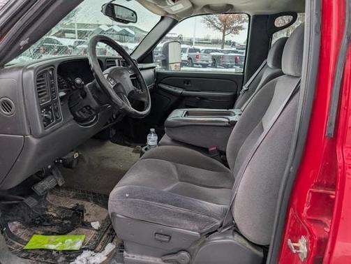 2005 GMC Sierra 2500 SLE