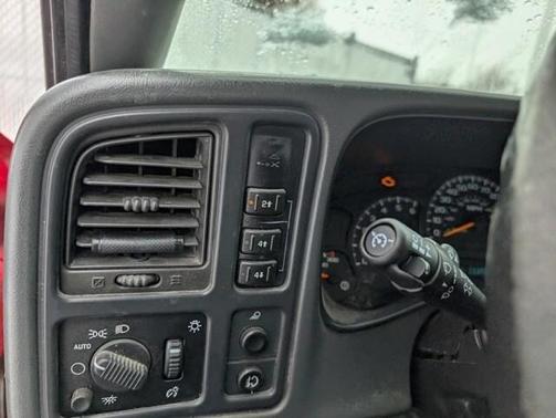 2005 GMC Sierra 2500 SLE