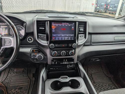 Granite Crystal Clearcoat Metallic 2019 RAM 1500 Big Horn