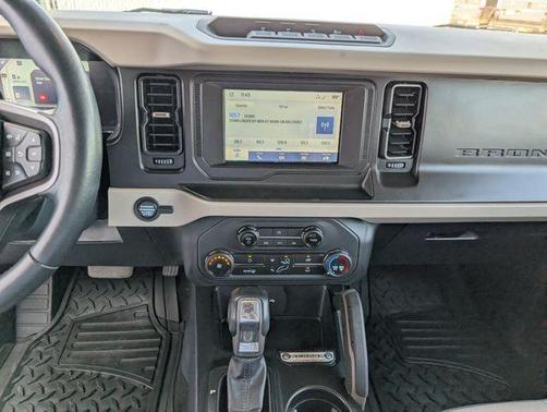 Silver Metallic 2022 Ford Bronco Big Bend