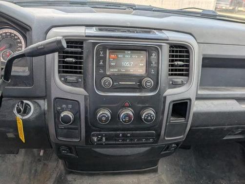 Bright White Clearcoat 2018 RAM 2500 Tradesman