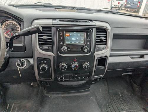 Bright White Clearcoat 2018 RAM 2500 Tradesman