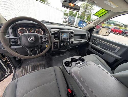 Bright White Clearcoat 2018 RAM 2500 Tradesman