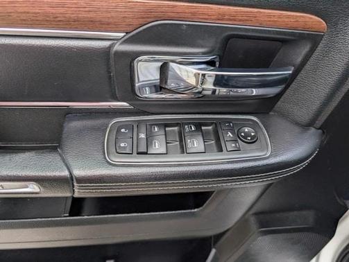 2013 RAM 1500 Laramie