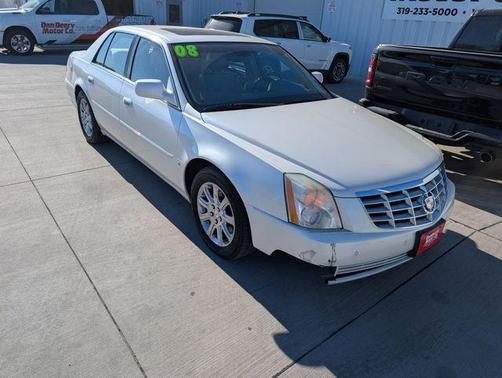White Diamond Clearcoat 2008 Cadillac DTS