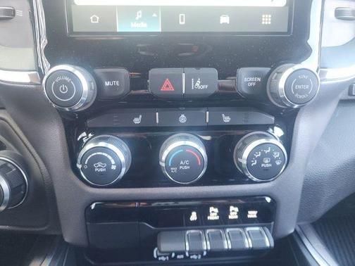 Diamond Black 2026 RAM 1500 Big Horn