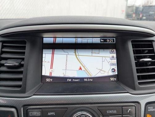 2018 Nissan Pathfinder SL