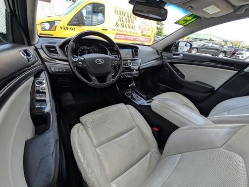 2015 Kia Cadenza SX Limited
