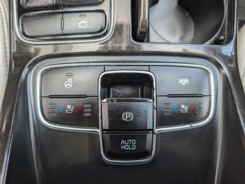 2015 Kia Cadenza SX Limited