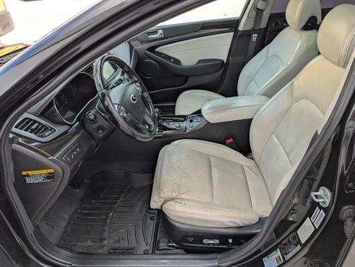 2015 Kia Cadenza SX Limited