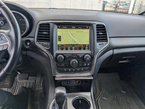 2018 Jeep Grand Cherokee Laredo E