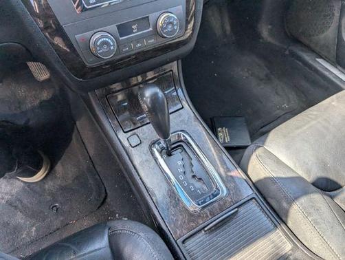 2010 Cadillac DTS Base