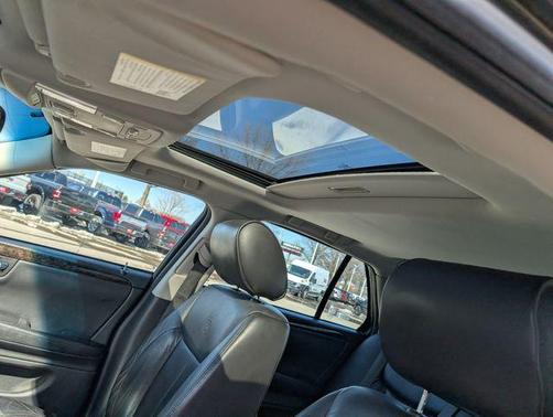 2010 Cadillac DTS Base