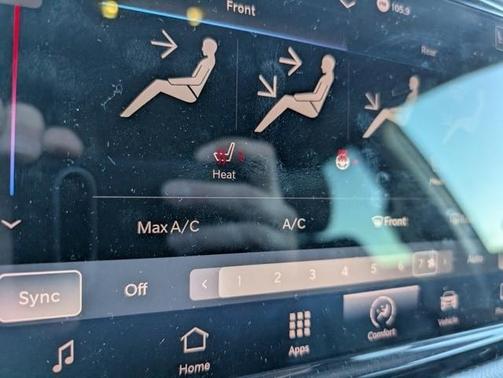 2023 Chrysler Pacifica Touring-L