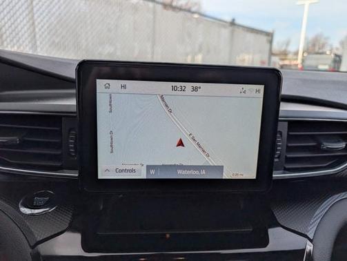 2024 Ford Explorer ST-Line