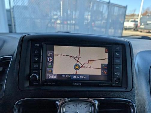 2012 Chrysler Town & Country Touring-L