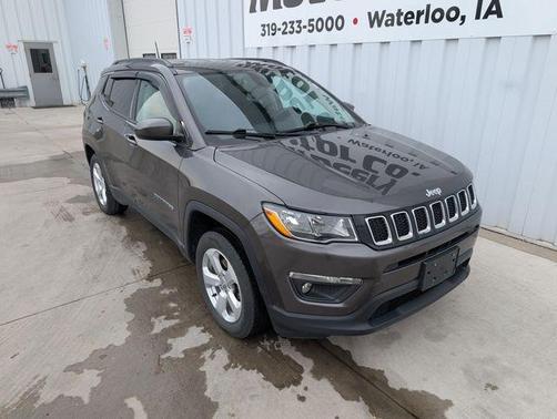 Granite Crystal Clearcoat Metallic 2020 Jeep Compass Latitude