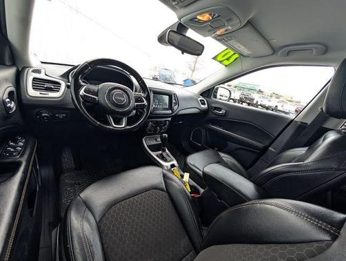 Granite Crystal Clearcoat Metallic 2020 Jeep Compass Latitude