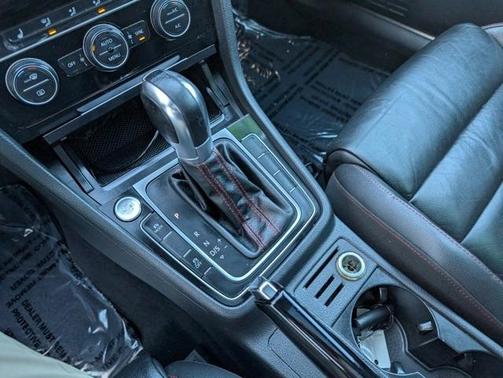 2015 Volkswagen Golf GTI AUTOBAHN