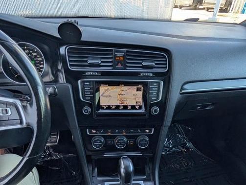 2015 Volkswagen Golf GTI AUTOBAHN