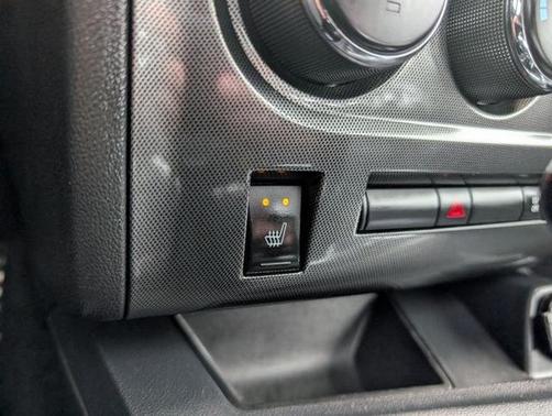 Brilliant Black Crystal Pearlcoat 2009 Dodge Challenger R/T