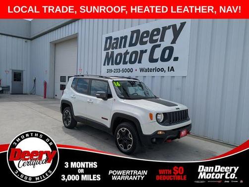 Alpine White 2016 Jeep Renegade Trailhawk