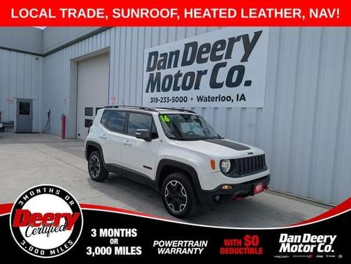 Alpine White 2016 Jeep Renegade Trailhawk