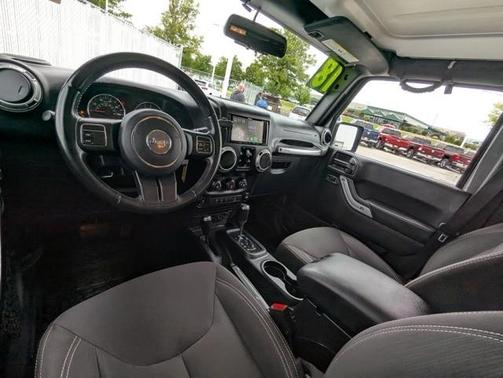 2018 Jeep Wrangler JK Unlimited Sahara