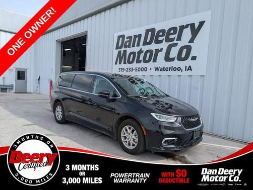 Diamond Black 2024 Chrysler Pacifica Touring-L