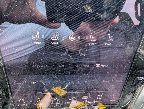 Ivory White 2025 RAM 1500 Limited