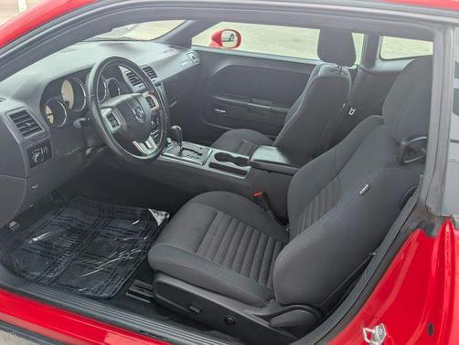 Toreador Red 2014 Dodge Challenger SXT