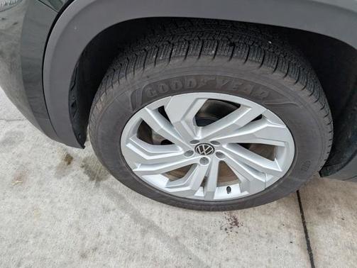 2021 Volkswagen Atlas 3.6 V6 SE w/ Technology