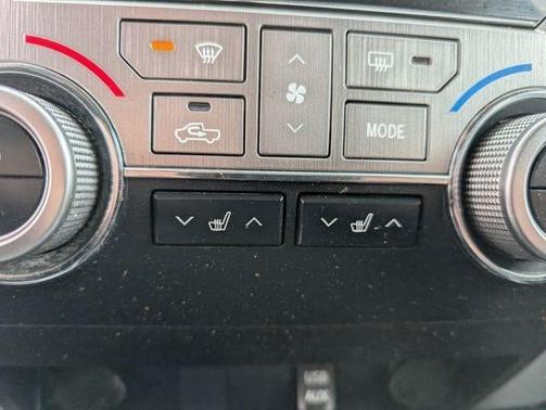 2015 Toyota Tundra Limited