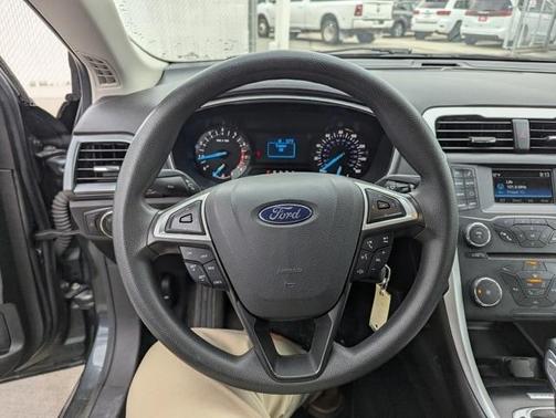 2016 Ford Fusion S