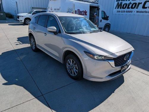 Platinum 2025 Mazda CX-5 2.5 S Select Package